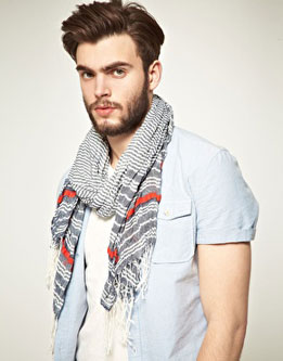 contrast stripe scarf